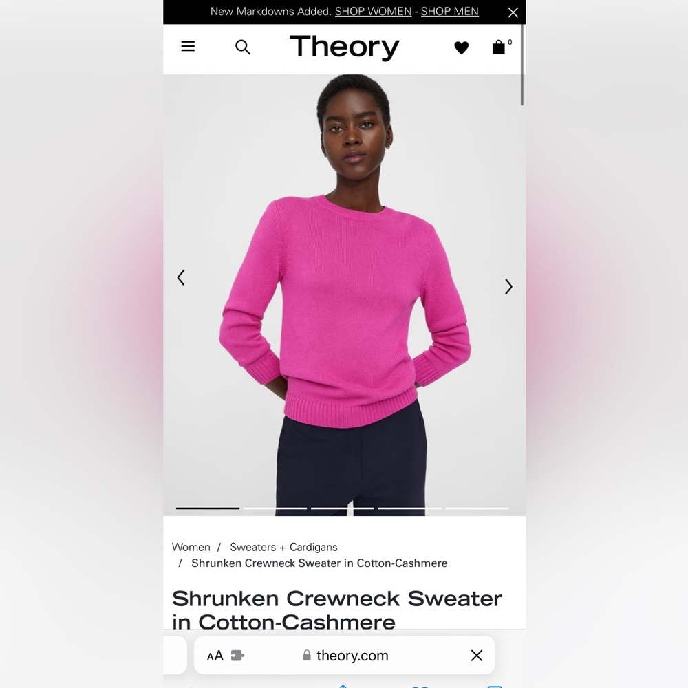 Theory - Shrunken Crew Neck Sweater in Cotton-Cashmere - in Carnation - size S